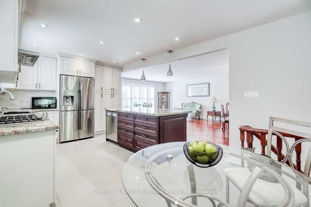 8 Hoover Dr, House attached with 3 bedrooms, 5 bathrooms and 6 parking in Markham ON | Image 25