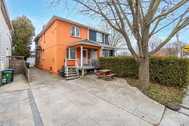 37 Bristol Ave, House semidetached with 4 bedrooms, 4 bathrooms and 2 parking in Toronto ON | Image 12