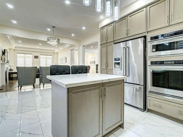 79 John Carroll Dr, House detached with 4 bedrooms, 4 bathrooms and 6 parking in Brampton ON | Image 15
