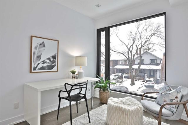 5 - 129 Roselawn Ave, House attached with 3 bedrooms, 4 bathrooms and 1 parking in Toronto ON | Image 14
