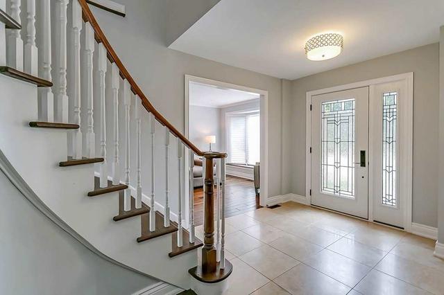 1197 Creekside Dr, House detached with 4 bedrooms, 4 bathrooms and 4 parking in Oakville ON | Image 12