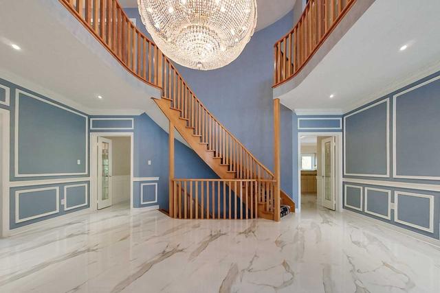 5403 Roanoke Crt, House detached with 6 bedrooms, 4 bathrooms and 12 parking in Mississauga ON | Image 37
