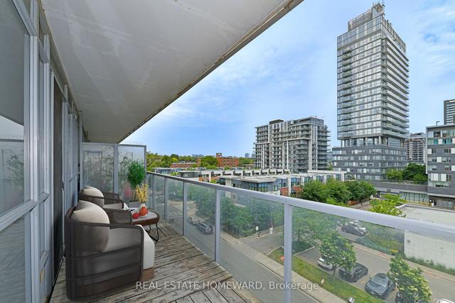 521 - 25 Cole St, Condo with 1 bedrooms, 1 bathrooms and 0 parking in Toronto ON | Image 3