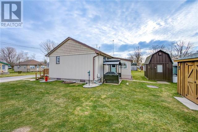 22 4th Avenue, House detached with 2 bedrooms, 1 bathrooms and 4 parking in Norfolk County ON | Image 30