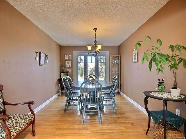 2223 Gimby Cres, House detached with 3 bedrooms, 2 bathrooms and 4 parking in Innisfil ON | Image 10