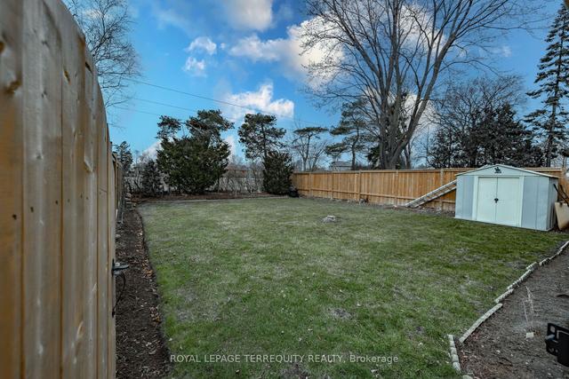 140 Crocus Dr, House detached with 3 bedrooms, 2 bathrooms and 2 parking in Toronto ON | Image 31