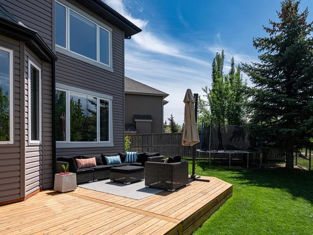 39 Cougar Plateau Place Sw, House detached with 4 bedrooms, 3 bathrooms and 4 parking in Calgary AB | Image 42