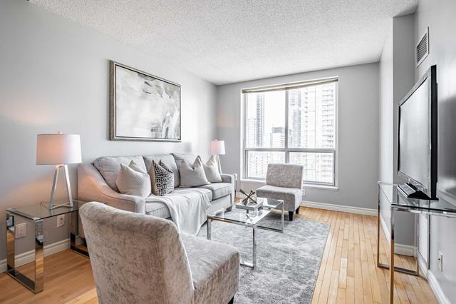 1508 - 410 Queens Quay W, Condo with 1 bedrooms, 1 bathrooms and 1 parking in Toronto ON | Image 2