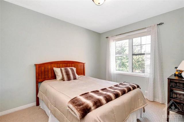 100 Prem Circle, Townhouse with 3 bedrooms, 3 bathrooms and 2 parking in Ottawa ON | Image 20