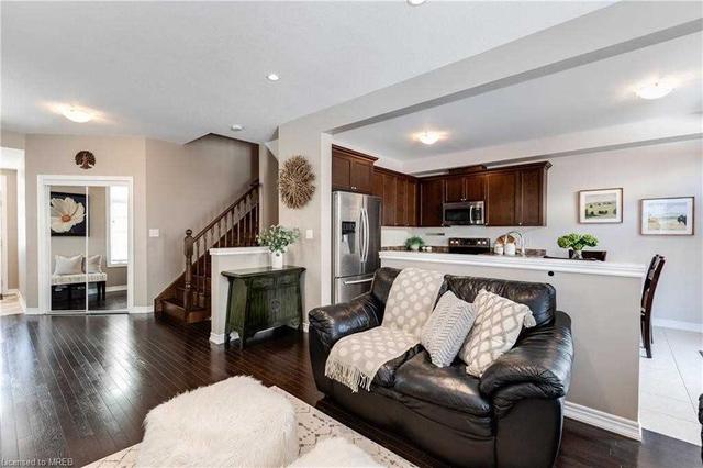 11 Painter Terr, House semidetached with 3 bedrooms, 3 bathrooms and 6 parking in Hamilton ON | Image 5