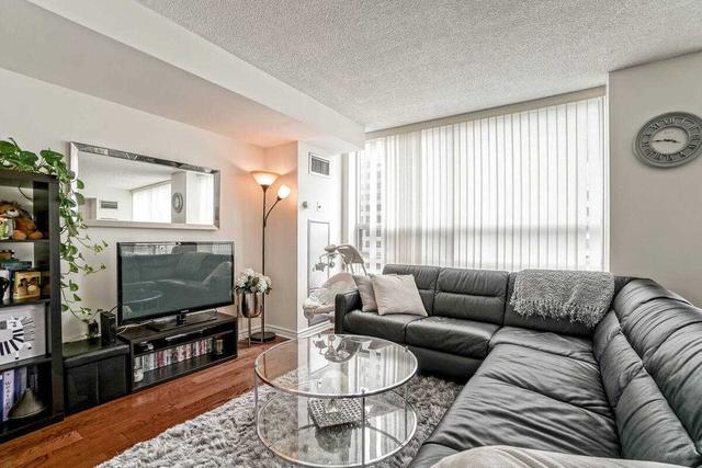1904 - 71 Simcoe St, Condo with 1 bedrooms, 1 bathrooms and 1 parking in Toronto ON | Image 11