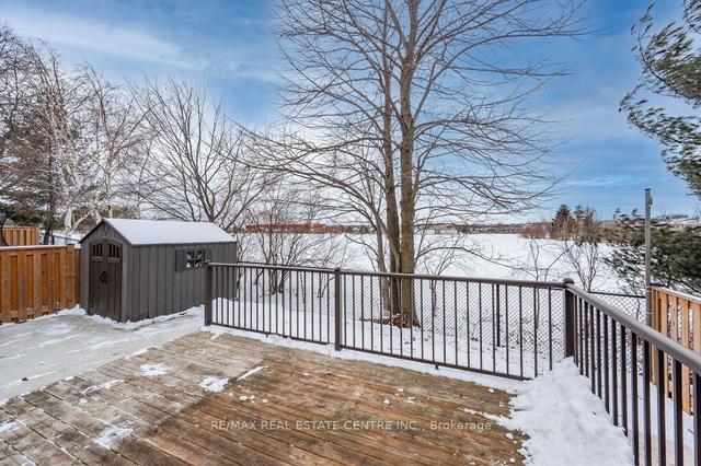 56 Law Dr, House detached with 2 bedrooms, 3 bathrooms and 4 parking in Guelph ON | Image 24