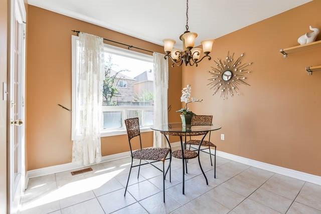 81 Sunburst Cres, House detached with 3 bedrooms, 4 bathrooms and 2 parking in Markham ON | Image 8