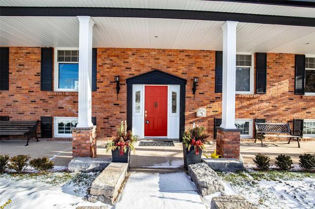 5469 Walker's Line, House detached with 3 bedrooms, 3 bathrooms and 6 parking in Burlington ON | Image 3