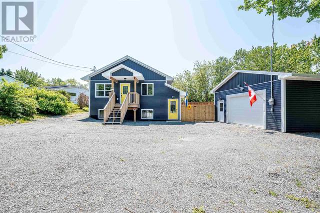 201 Terence Bay Road, House detached with 3 bedrooms, 2 bathrooms and null parking in Halifax NS | Image 2