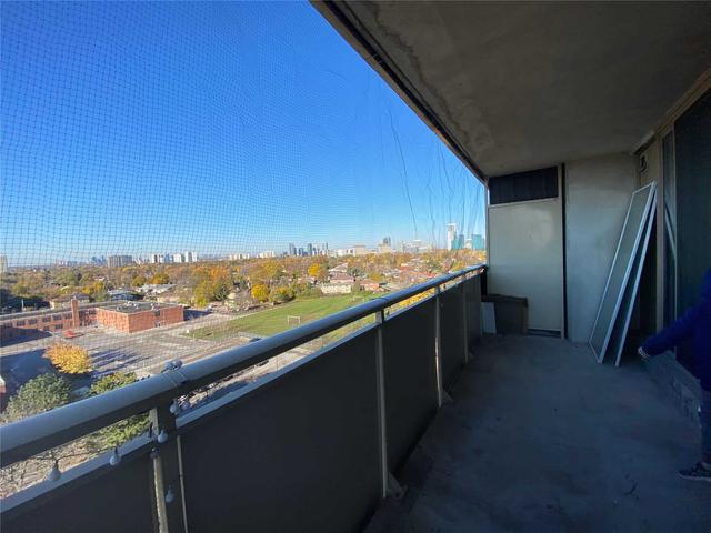 1002 - 1338 York Mills Rd, Condo with 3 bedrooms, 2 bathrooms and 1 parking in Toronto ON | Image 38