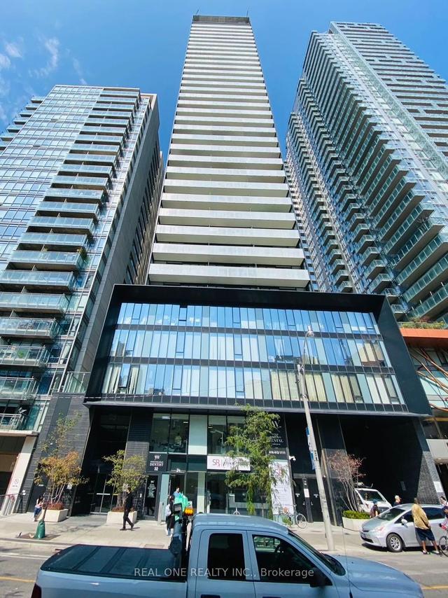 312 - 28 Wellesley St E, Condo with 0 bedrooms, 1 bathrooms and 0 parking in Toronto ON | Image 1