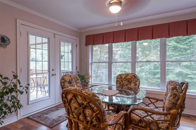 70 Cedartree Lane, House detached with 2 bedrooms, 3 bathrooms and 6 parking in Kawartha Lakes ON | Image 10