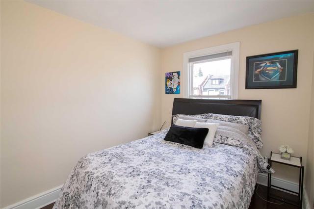 174 Mary St, House detached with 4 bedrooms, 2 bathrooms and 1 parking in Hamilton ON | Image 6