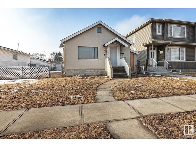 12760 113a St Nw, House detached with 2 bedrooms, 1 bathrooms and 4 parking in Edmonton AB | Image 3