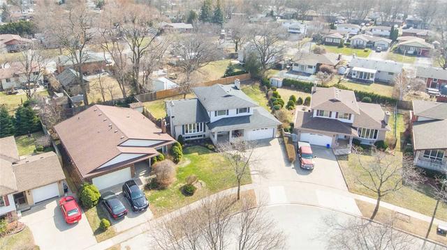 23 Orlando Dr, House detached with 3 bedrooms, 3 bathrooms and 4 parking in St. Catharines ON | Image 23