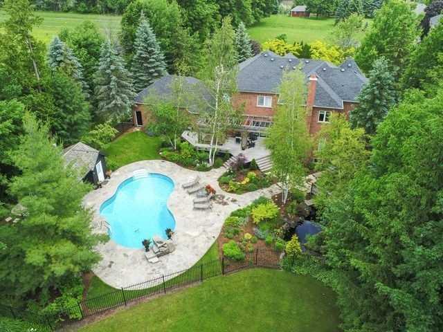 49 Giles Rd, House detached with 4 bedrooms, 4 bathrooms and 6 parking in Caledon ON | Image 2