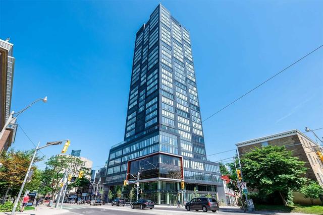 604 - 203 College St, Condo with 3 bedrooms, 3 bathrooms and 1 parking in Toronto ON | Image 1