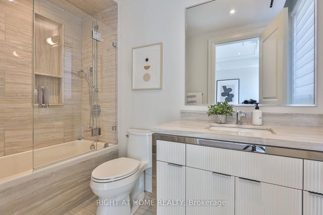 363 Avenue Rd, Townhouse with 4 bedrooms, 5 bathrooms and 2 parking in Toronto ON | Image 17