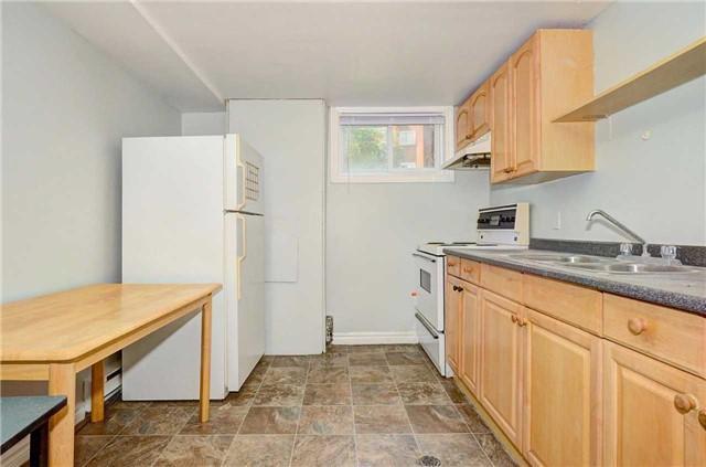 392 Erb St W, House detached with 0 bedrooms, 5 bathrooms and 6 parking in Waterloo ON | Image 6