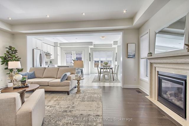 20 Hilts Dr, House attached with 3 bedrooms, 3 bathrooms and 3 parking in Richmond Hill ON | Image 36