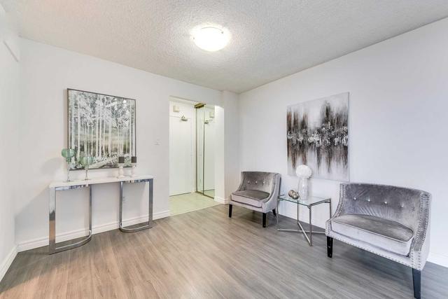 1905 - 10 Muirhead Rd, Condo with 3 bedrooms, 2 bathrooms and 1 parking in Toronto ON | Image 20