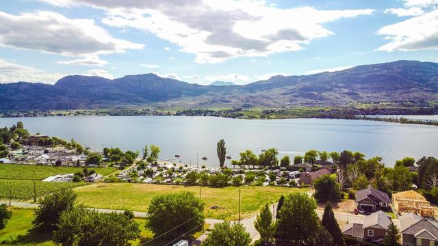 3603 37th Street, House detached with 2 bedrooms, 2 bathrooms and 4 parking in Okanagan Similkameen A BC | Image 16