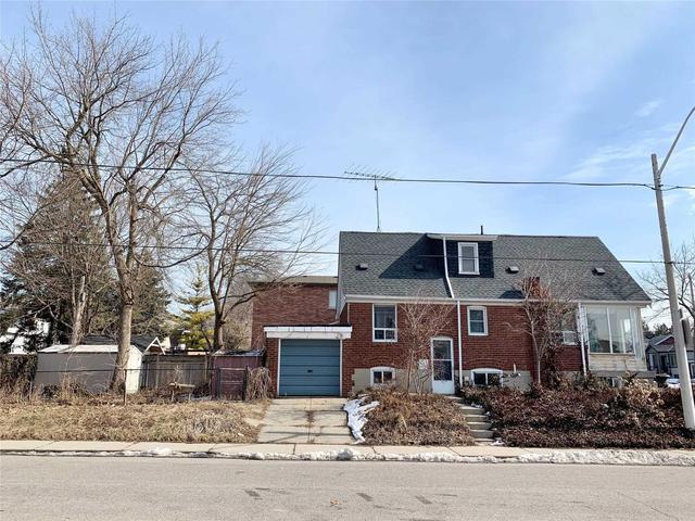 60 Amsterdam Ave, House detached with 4 bedrooms, 2 bathrooms and 1 parking in Toronto ON | Image 1