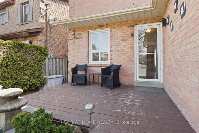 81 Daniels Cres, House detached with 3 bedrooms, 2 bathrooms and 5 parking in Ajax ON | Image 34