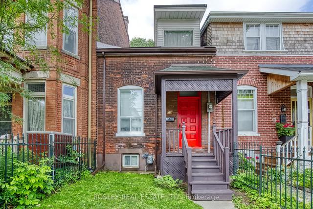 12 O'hara Ave, House attached with 3 bedrooms, 1 bathrooms and 1 parking in Toronto ON | Image 12