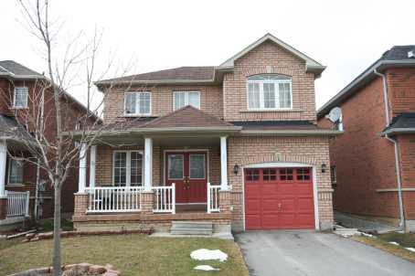 8 Thimbleberry St, House detached with 3 bedrooms, 3 bathrooms and 2 parking in Brampton ON | Image 1