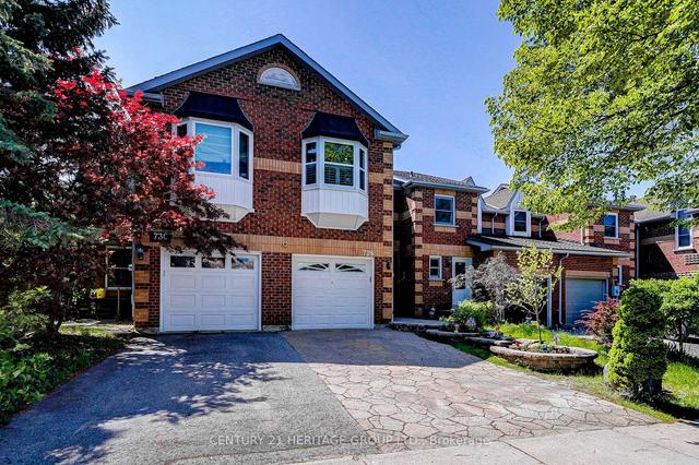 728 Shanahan Blvd, House attached with 3 bedrooms, 3 bathrooms and 2 parking in Newmarket ON | Image 12
