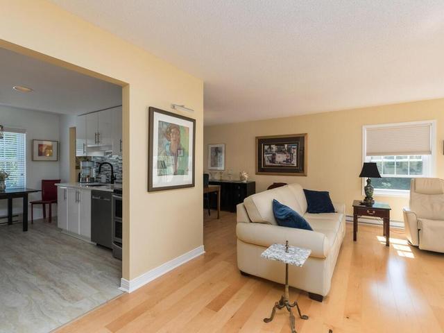 201 - 19 John Street, Condo with 2 bedrooms, 2 bathrooms and 1 parking in Perth ON | Image 9