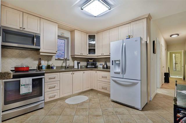 855 College St, Condo with 2 bedrooms, 3 bathrooms and 4 parking in Toronto ON | Image 10
