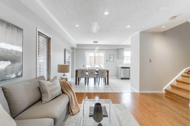 42 Florette Pl, House semidetached with 3 bedrooms, 4 bathrooms and 3 parking in Brampton ON | Image 32