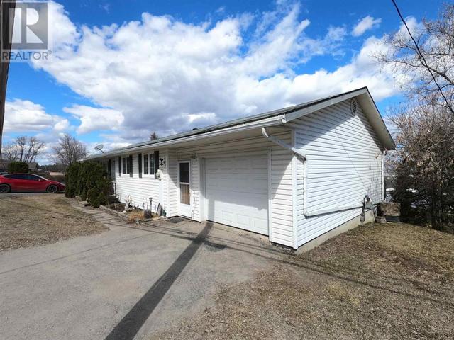 495 Lakeshore Rd, House detached with 4 bedrooms, 2 bathrooms and null parking in Temiskaming Shores ON | Image 39
