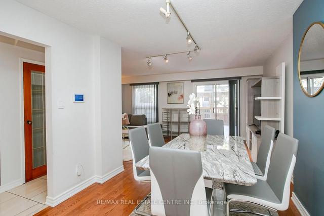 117 - 60 Hanson Rd, Condo with 3 bedrooms, 3 bathrooms and 2 parking in Mississauga ON | Image 40