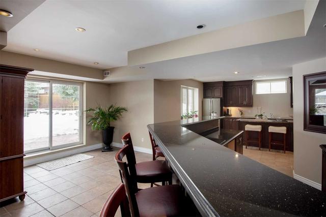 15 Modesto Gdns, House detached with 4 bedrooms, 6 bathrooms and 6 parking in Vaughan ON | Image 24