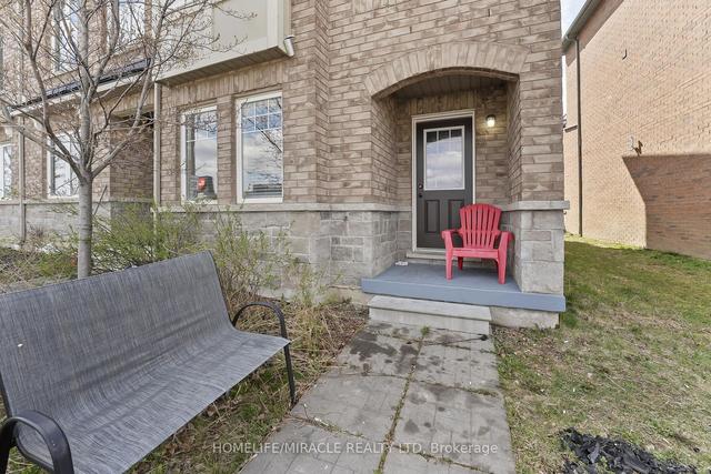 80 Magdalene Cres, House attached with 3 bedrooms, 3 bathrooms and 3 parking in Brampton ON | Image 33