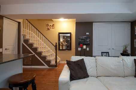 th 42 - 93 The Queensway Ave, Townhouse with 1 bedrooms, 2 bathrooms and 1 parking in Toronto ON | Image 5
