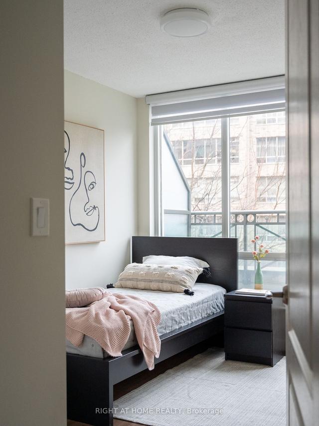 315 - 205 The Donway W, Condo with 2 bedrooms, 2 bathrooms and 1 parking in Toronto ON | Image 16