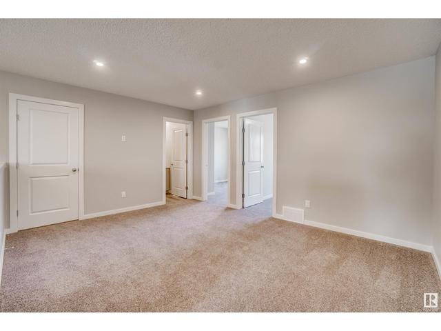 3532 6 Av Sw Sw, House detached with 3 bedrooms, 2 bathrooms and null parking in Edmonton AB | Image 26