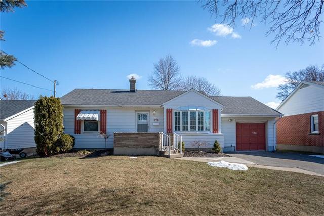 528 Geneva Street, House detached with 3 bedrooms, 2 bathrooms and 5 parking in St. Catharines ON | Image 2