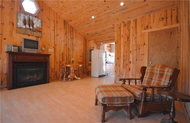 104 Shadow Lake Rd 28 Rd, House detached with 2 bedrooms, 1 bathrooms and 2 parking in Kawartha Lakes ON | Image 7