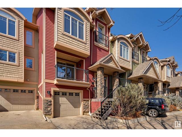2 - 10240 90 St Nw, House attached with 3 bedrooms, 3 bathrooms and 2 parking in Edmonton AB | Image 48
